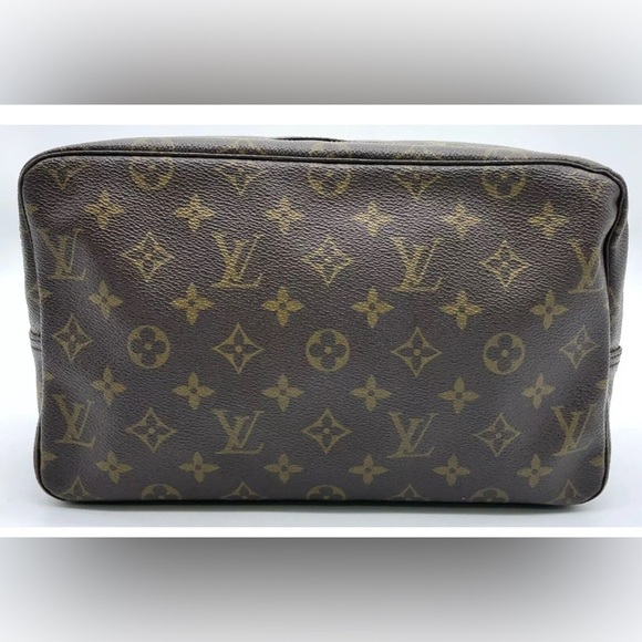 Authentic Louis Vuitton Monogram Trousse Toilette 28 Pouch - Picture 2 of 16